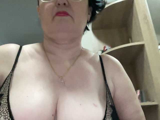 Лучшее видео от HotMilfPussy