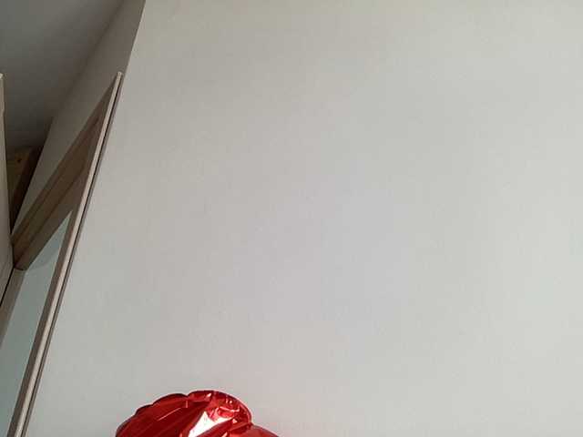 видео HotMilfPussy