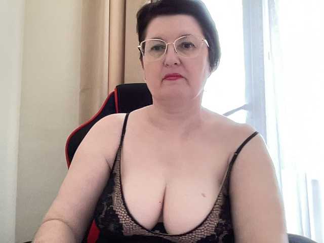 HotMilfPussy live webcam show