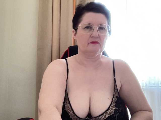 hotmilfpussy cam belle