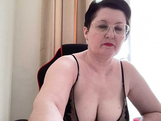 hotmilfpussy cam belle