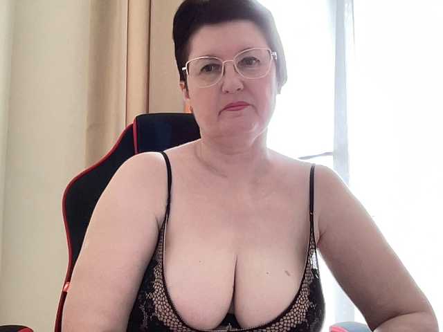 HotMilfPussy live webcam show