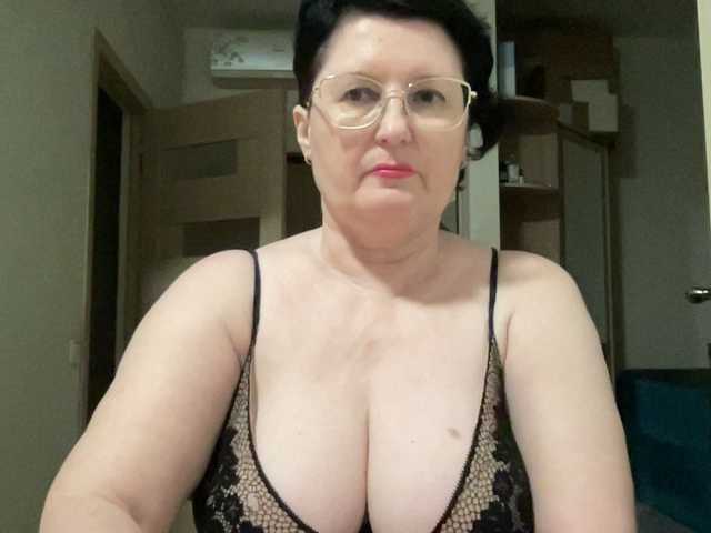 HotMilfPussy live cam preview