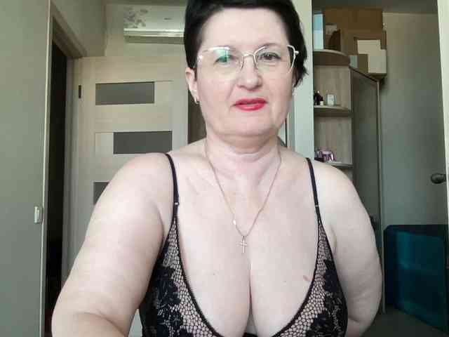 HotMilfPussy Sex Cam Show