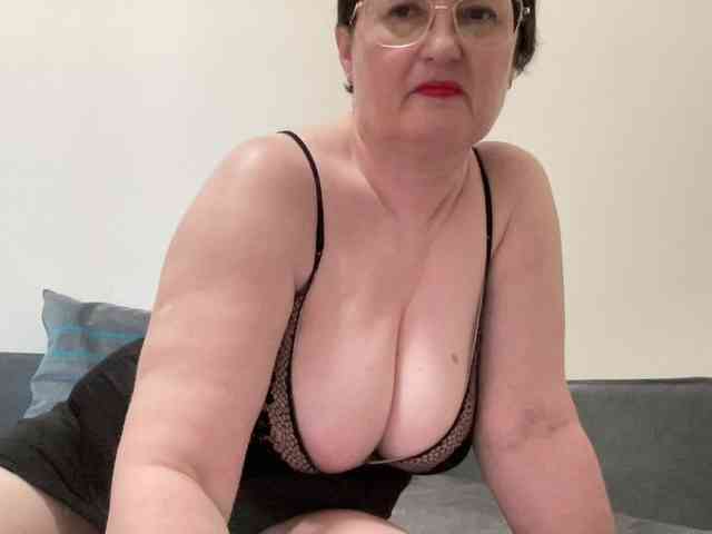 HotMilfPussy HotMilfPussy