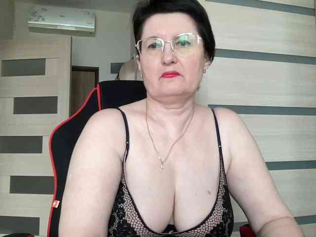 HotMilfPussy Sex Cam Show