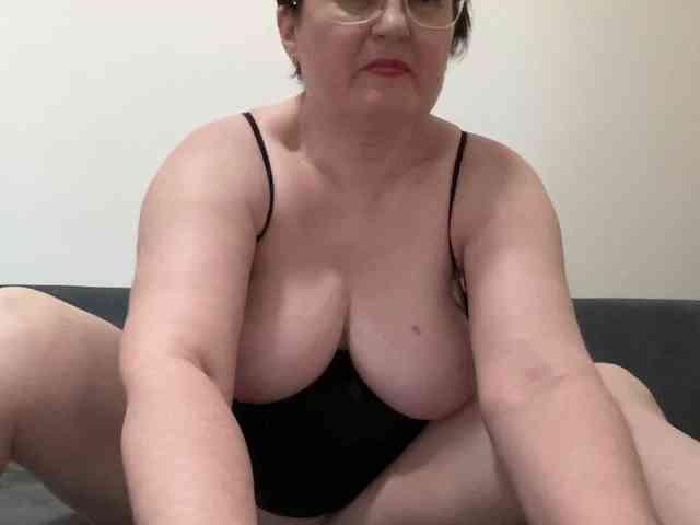 HotMilfPussy