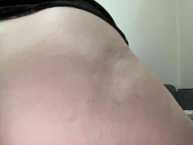 HotMilfPussy Sex Cam Show