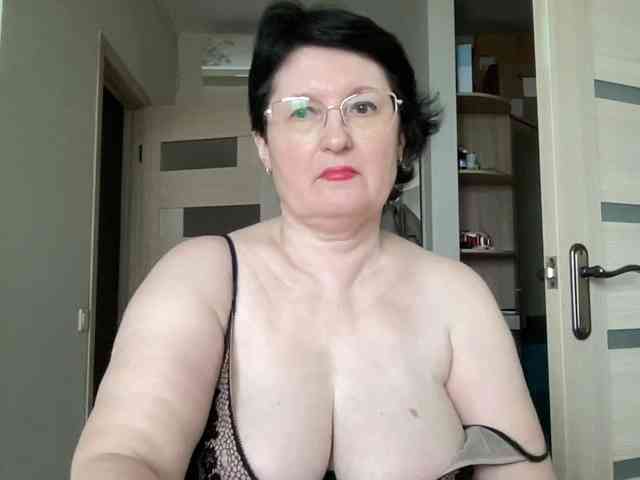 HotMilfPussy