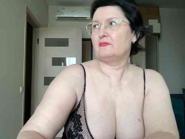 HotMilfPussy HotMilfPussy