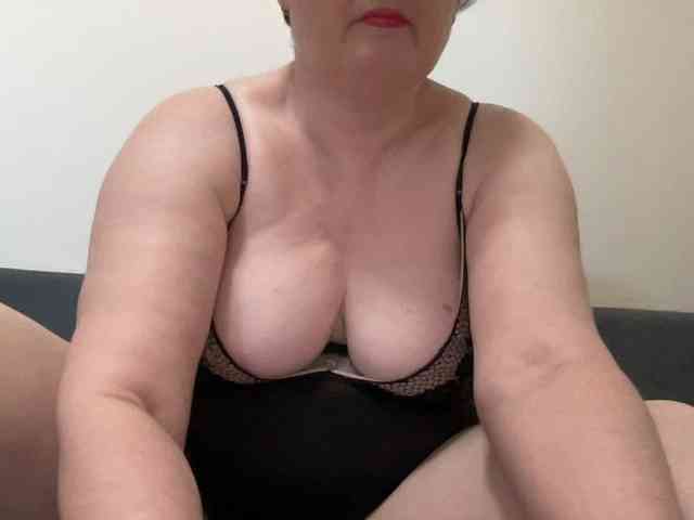 HotMilfPussy HotMilfPussy