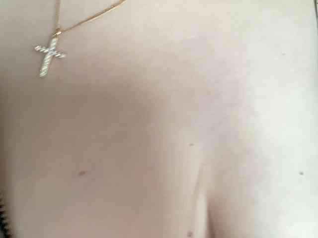 HotMilfPussy webcam