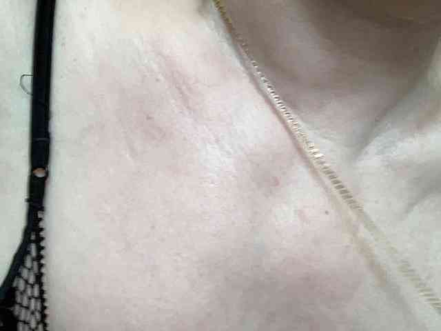 HotMilfPussy webcam