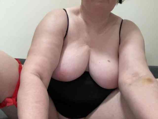 HotMilfPussy
