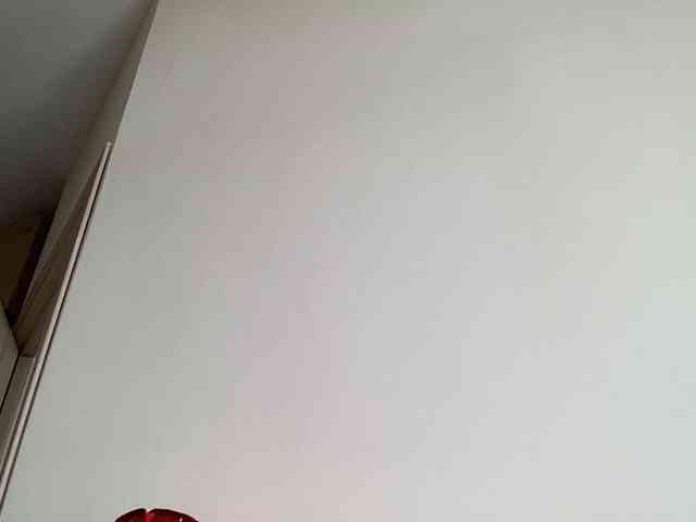 HotMilfPussy webcam