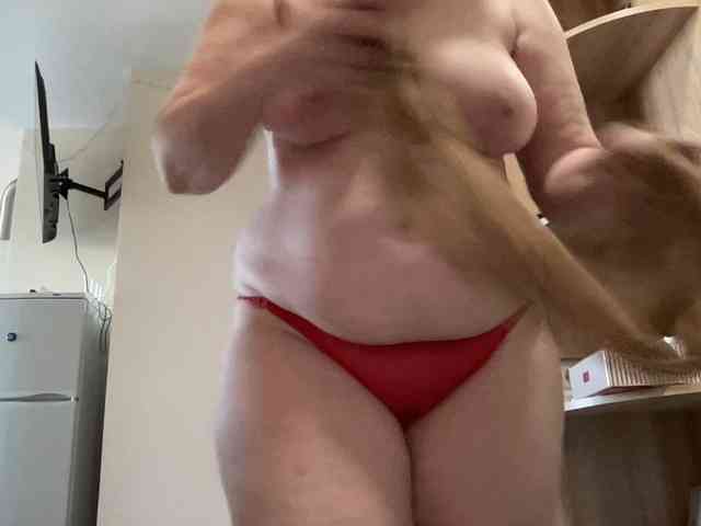 HotMilfPussy