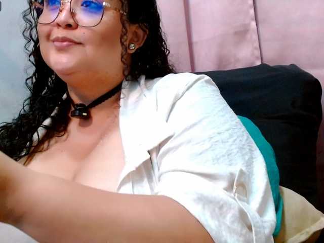 Sexy-cloe live cam