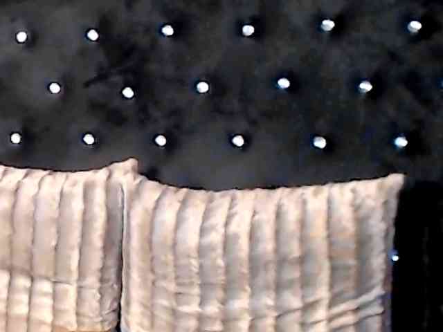 InannaIshtar1 webcam