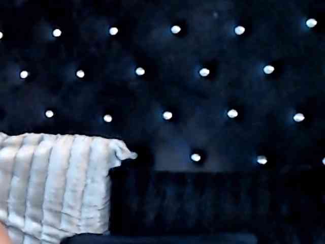 InannaIshtar1 webcam