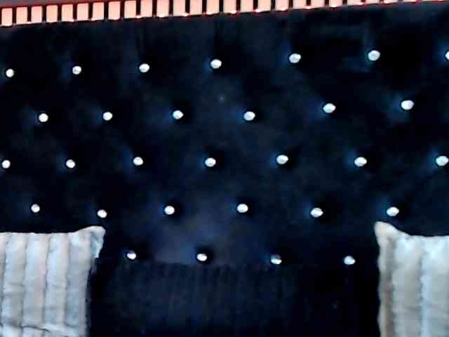 InannaIshtar1 webcam