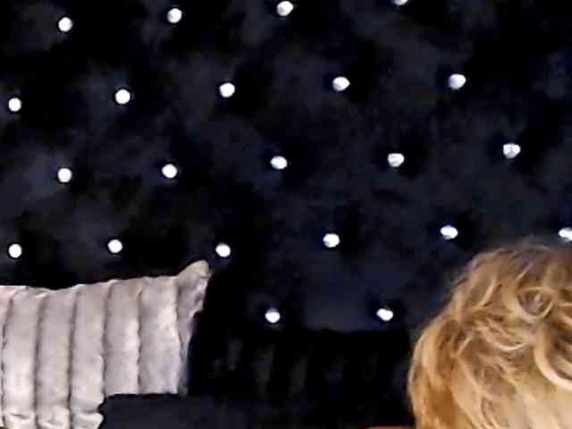 InannaIshtar1 webcam
