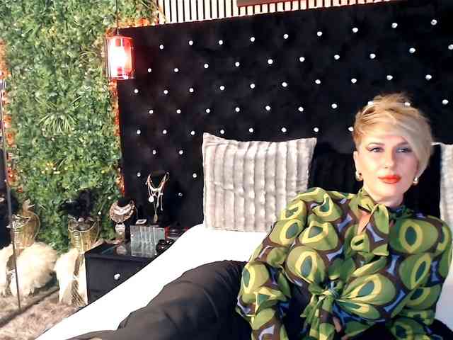 InannaIshtar1 webcam