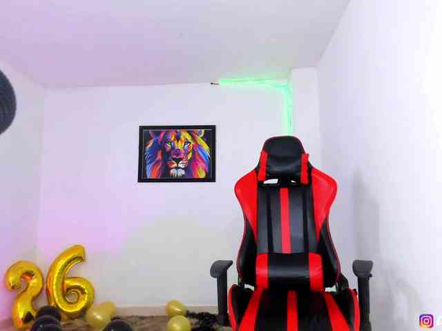 Lucyy-Rose Live Webcam on BongaCams