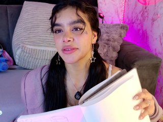 laurencamila1