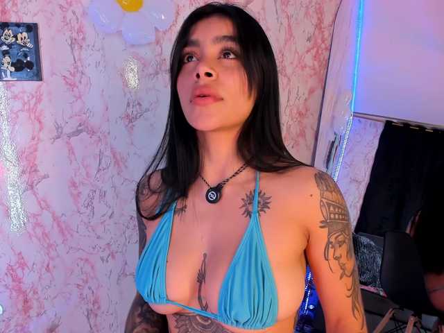 laurencamila1