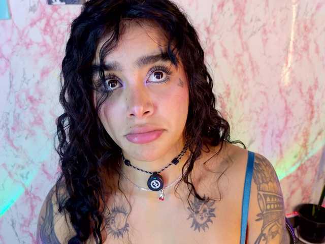 laurencamila1