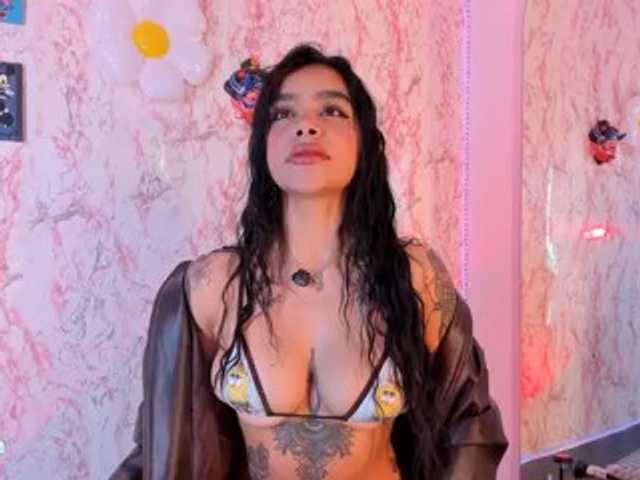 laurencamila1