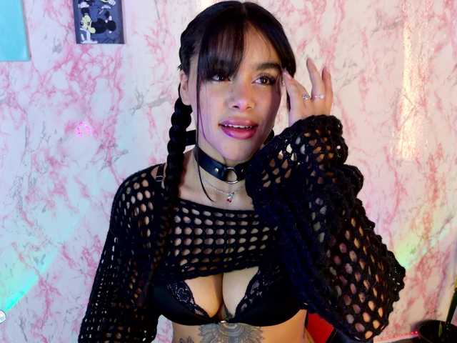 laurencamila1