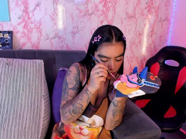 laurencamila1
