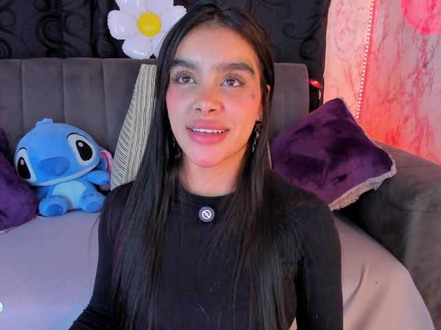 laurencamila1 live cam on BongaCams