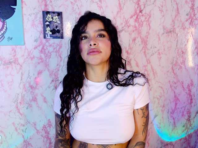 laurencamila1