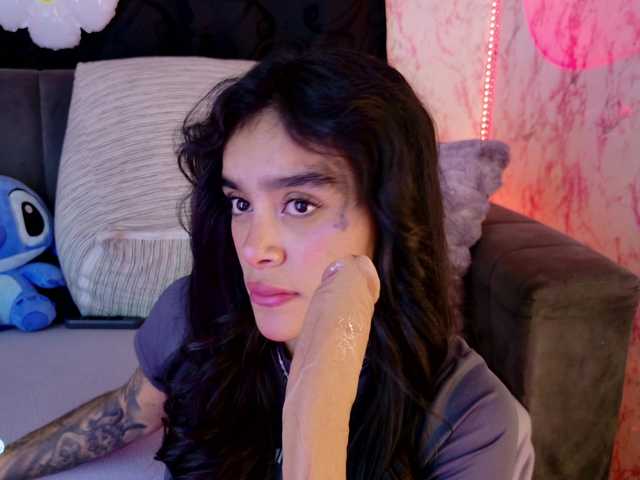 laurencamila1 live sex