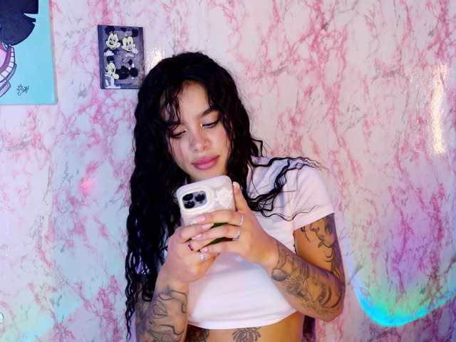 laurencamila1