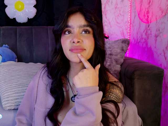 laurencamila1 live sex