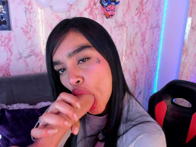 laurencamila1