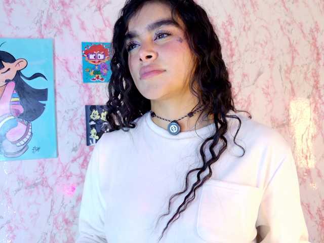 laurencamila1 webcam