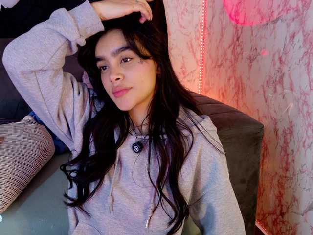 laurencamila1