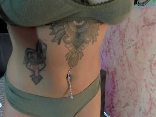 laurencamila1 live cam on BongaCams