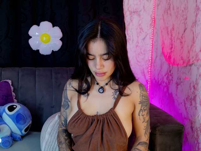 laurencamila1