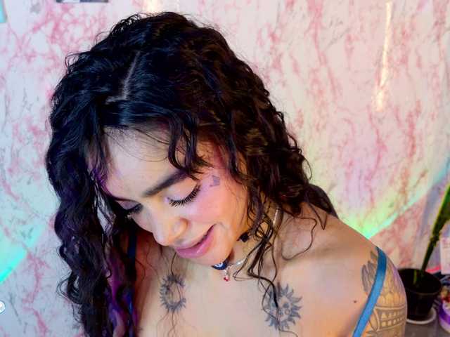 laurencamila1