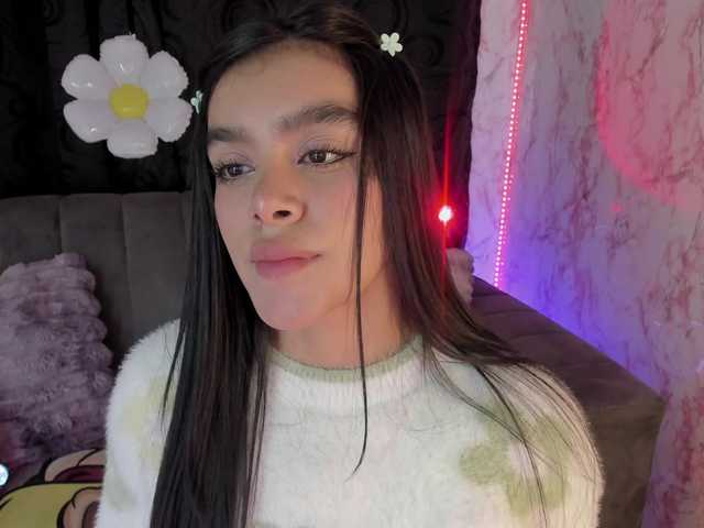 laurencamila1 live cam on BongaCams