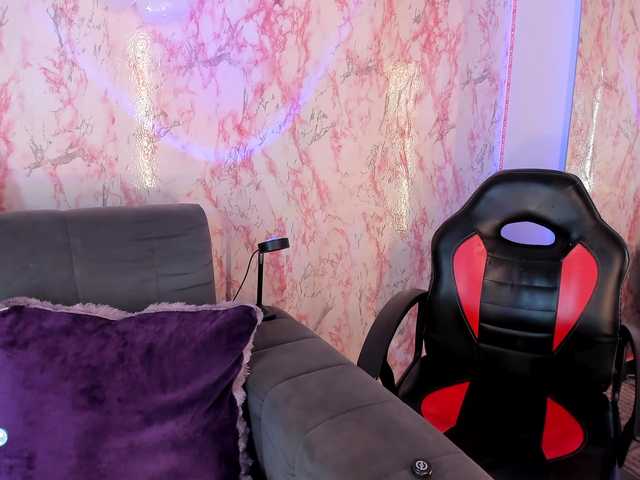laurencamila1 live cam on BongaCams