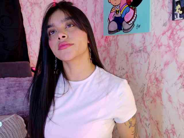 laurencamila1 webcam