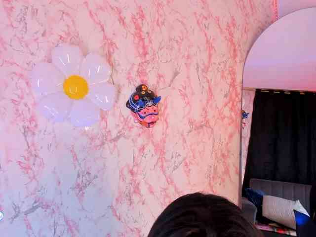 laurencamila1 webcam