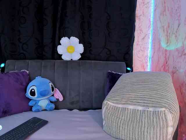 laurencamila1 webcam