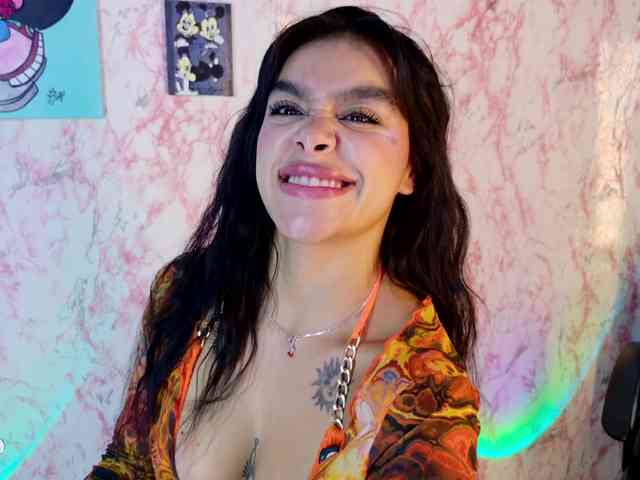 laurencamila1 webcam